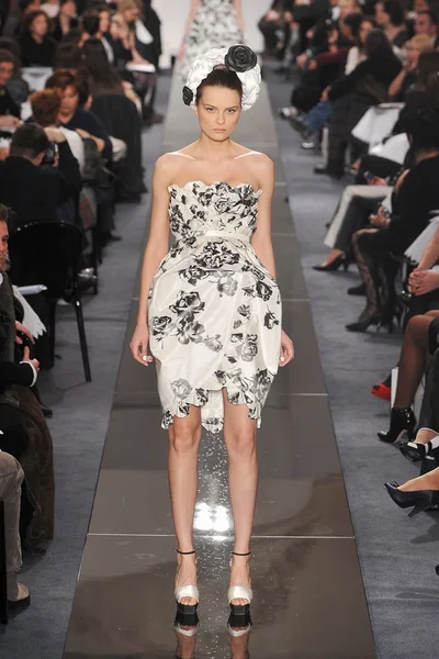 Look 53